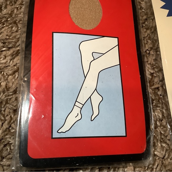 Lot of Vintage sheer nylon socks, beige & nude, sock size: 9-11 - Picture 2 of 12